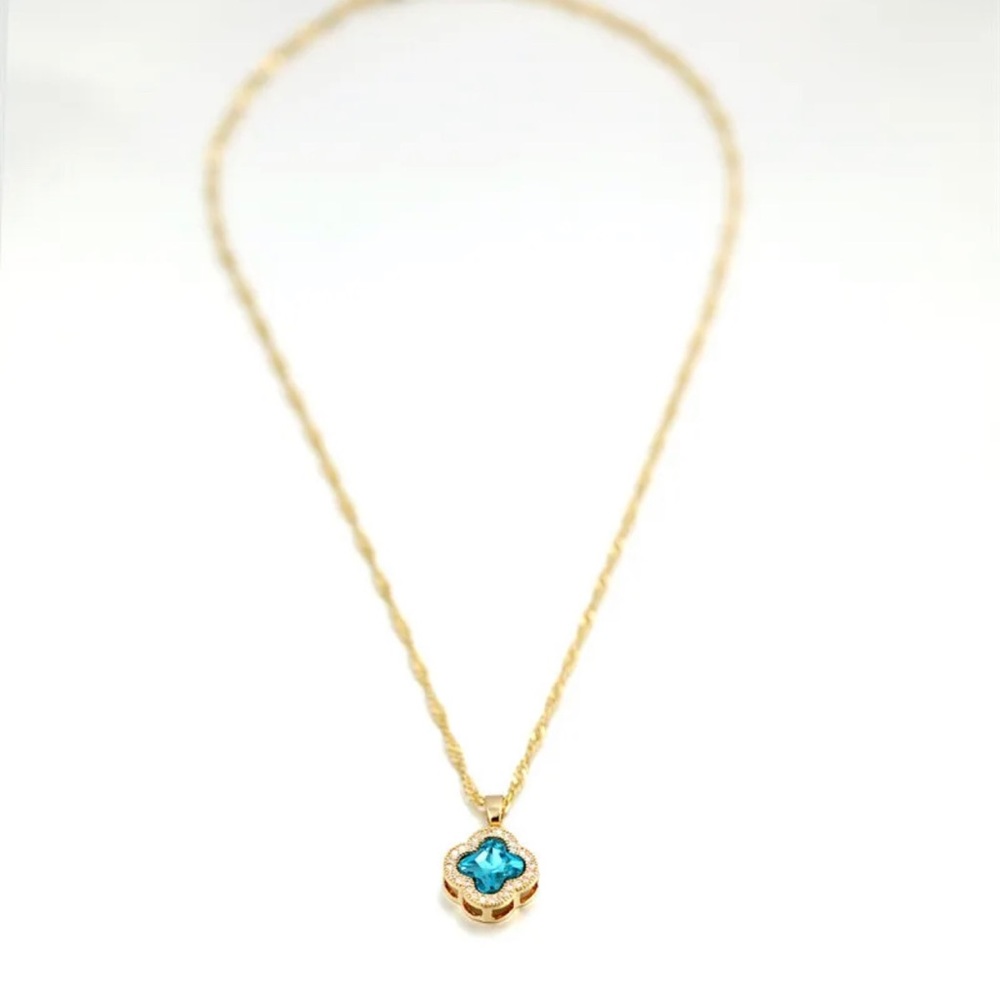 Gold Diamond Turquoise Clover Necklace